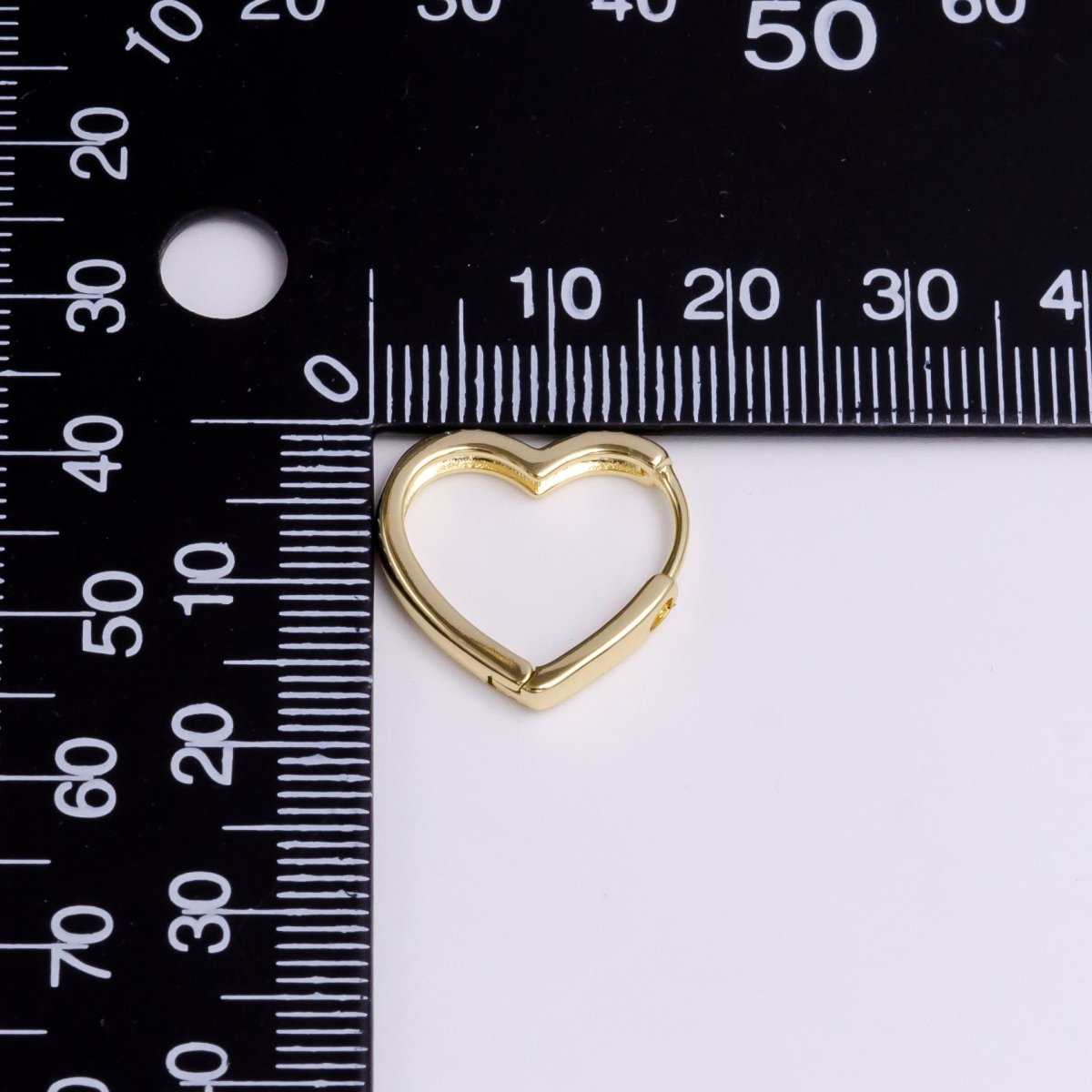 14K Gold Filled 18mm Heart Minimalist Hoop Huggie Earrings | Y-933 - DLUXCA