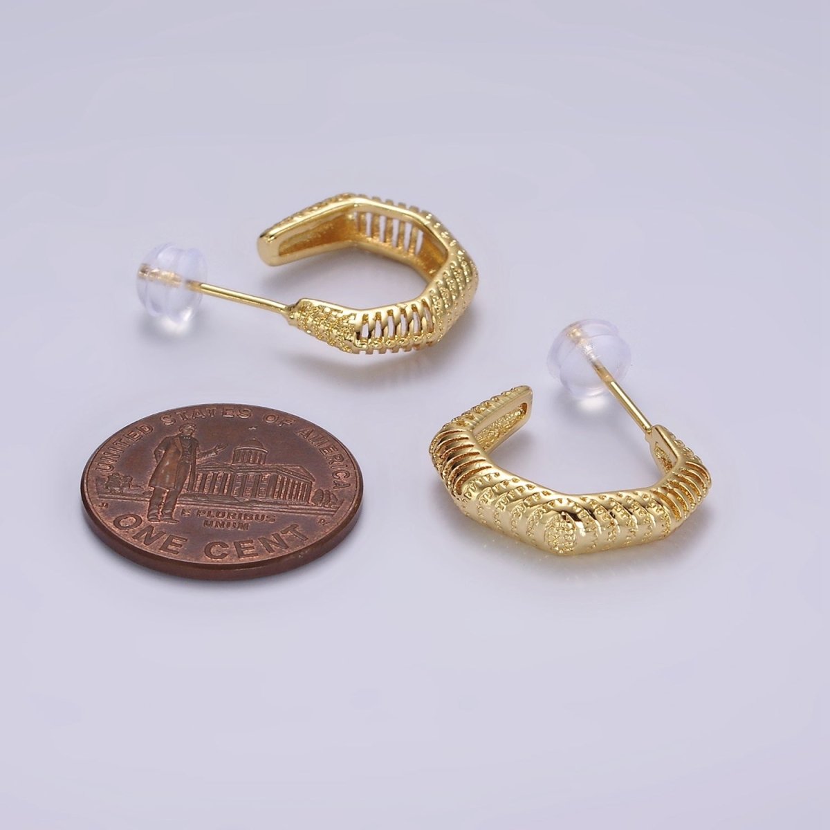 14K Gold Filled 18mm Open Textured Geometric C-Shaped Hoop Earrings | AB1117 - DLUXCA