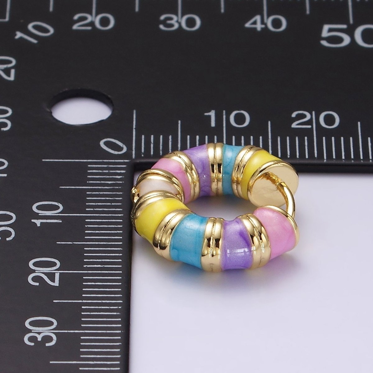 14K Gold Filled 19mm Multicolor Enamel Double Lined Chubby Huggie Earrings | V055 - DLUXCA