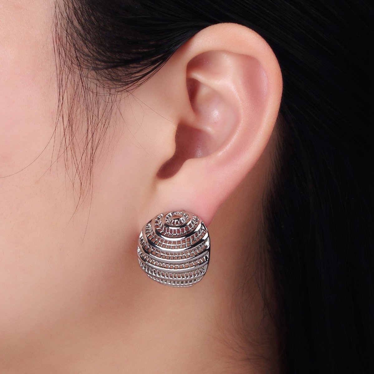 14K Gold Filled 20mm Filigree Dome Stud Earrings in Gold & Silver | P463 P464 - DLUXCA