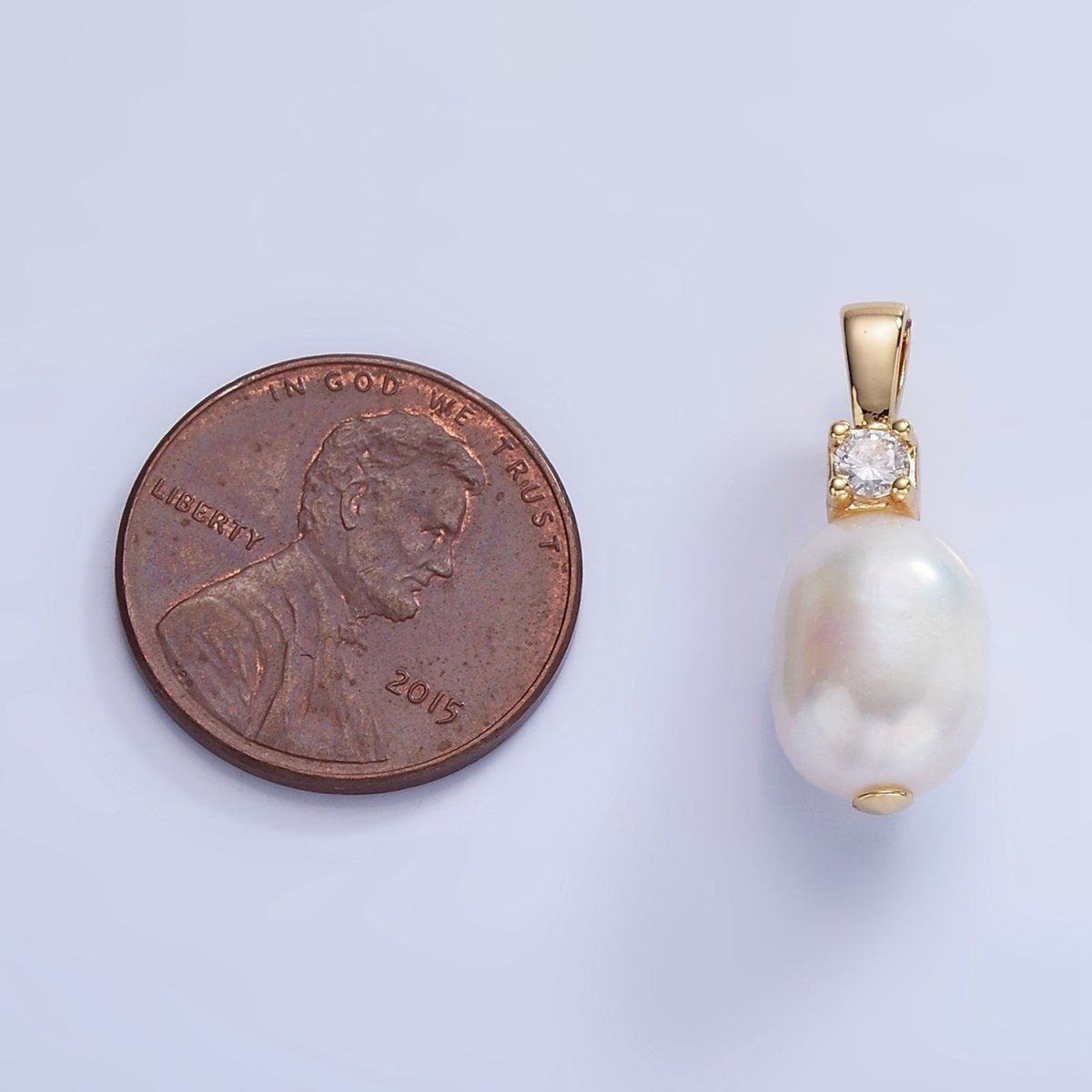 14K Gold Filled 20mm Freshwater Pearl Oval CZ Pendant | P1726 - DLUXCA