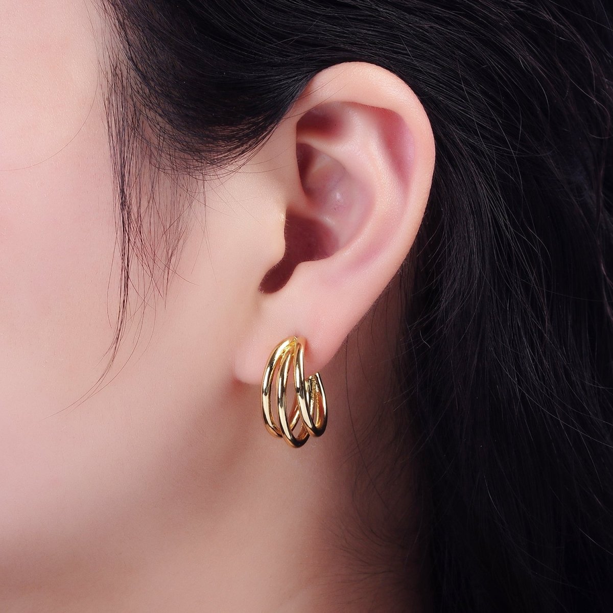 14K Gold Filled 20mm Triple Band Claw C-Shaped Hoop Earrings | AE382 - DLUXCA