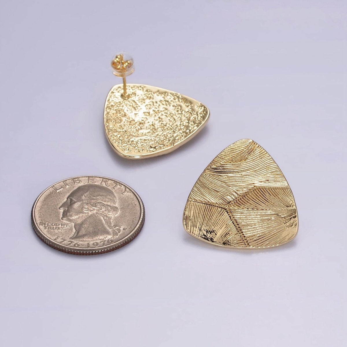 14K Gold Filled 24.5mm Line-Textured Triangle Stud Earrings | AE255 - DLUXCA