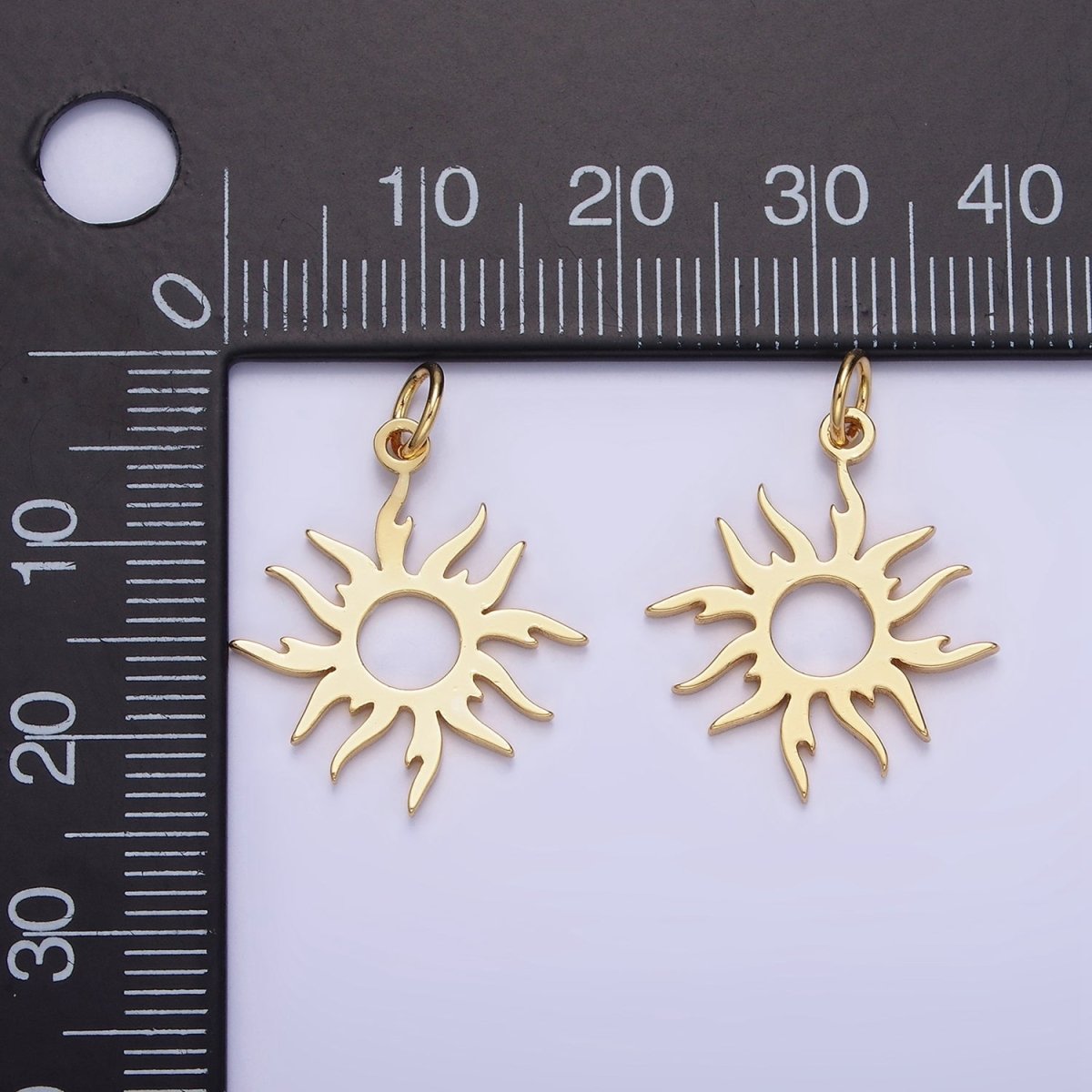 14K Gold Filled 25mm Celestial Sun Ray Open Minimalist Charm | AG626 - DLUXCA