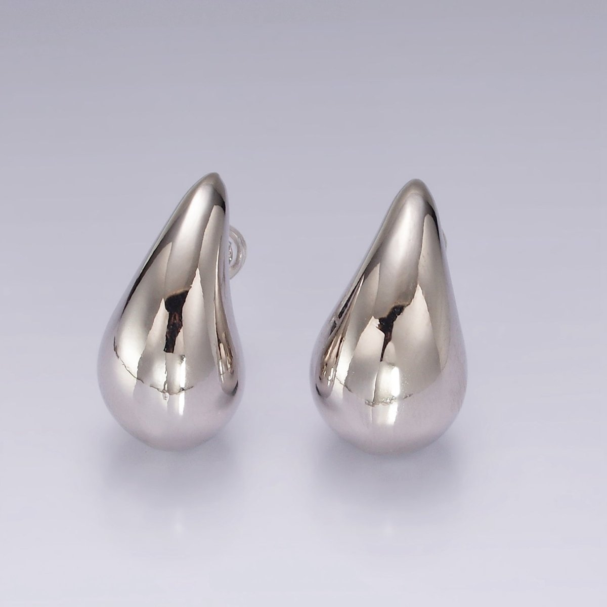 14K Gold Filled 25mm Chunky Modern Teardrop Stud Earrings in Gold & Silver | V-283 V-308 - DLUXCA
