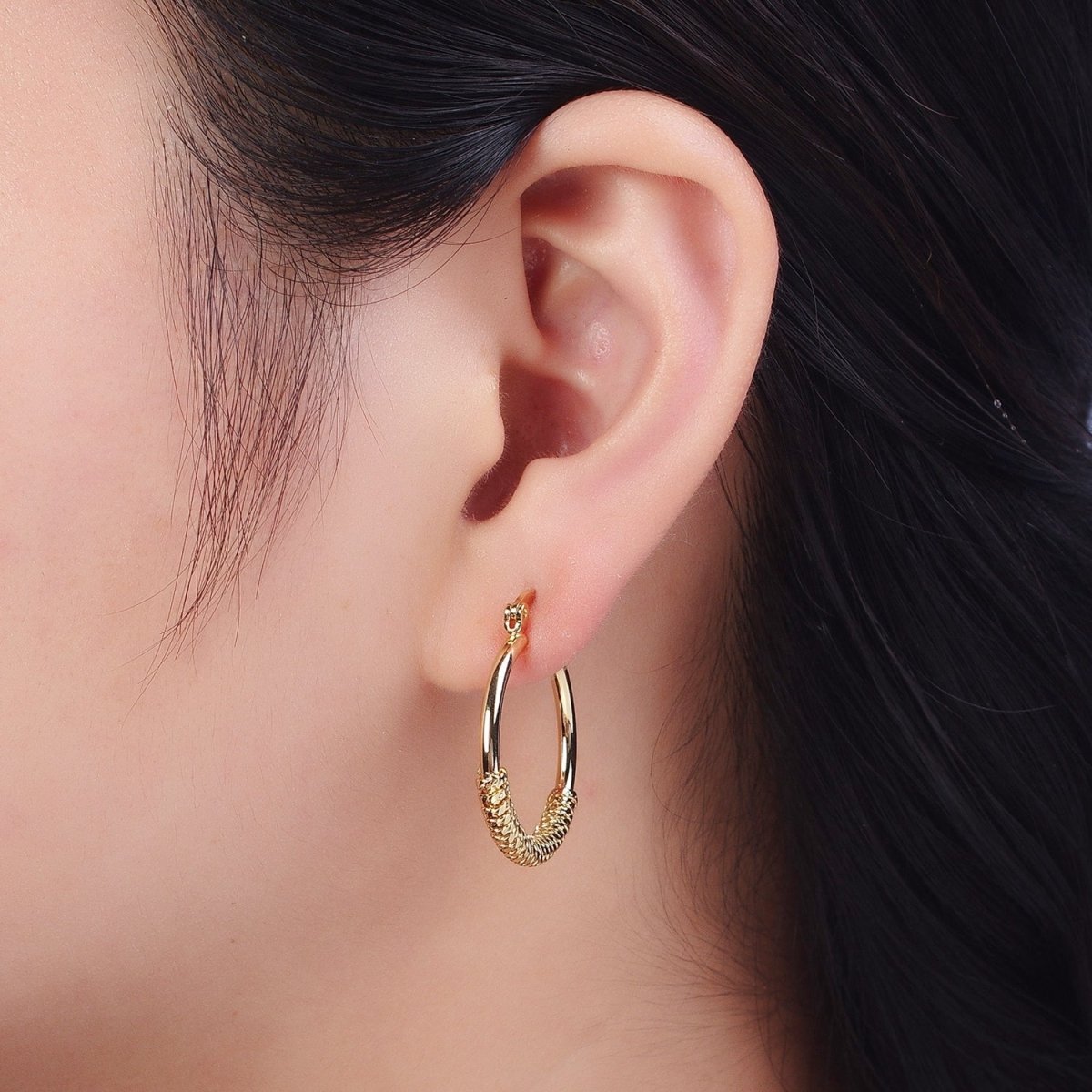 14K Gold Filled 25mm Multiple Curb Latch Hoop Earrings | AE1017 - DLUXCA