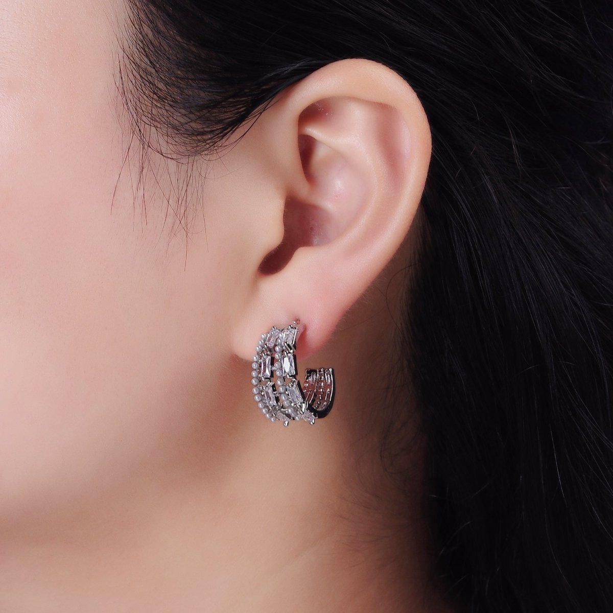 14K Gold Filled 25mm Pearl Baguette Lined C-Shaped Hoop Earrings in Gold & Silver | AE321 AE322 - DLUXCA