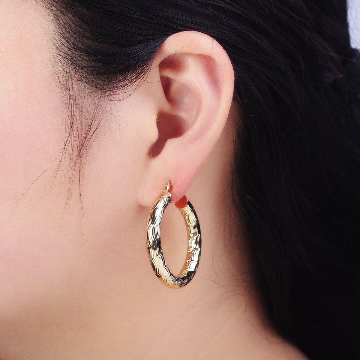 14K Gold Filled 35mm, 45mm, 55mm Cloudy Curved-Line Textured French Lock Latch Hoop Earrings | AE014 - AE016 - DLUXCA