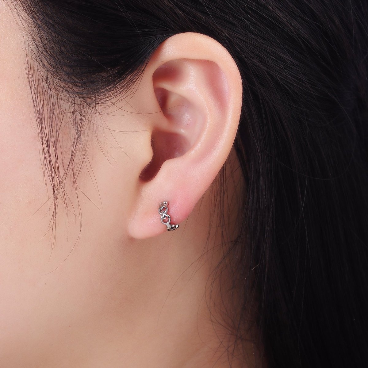 14K Gold Filled 9mm Cable Link Cartilage Huggie Earrings in Gold & Silver | AB1252 AB1253 - DLUXCA