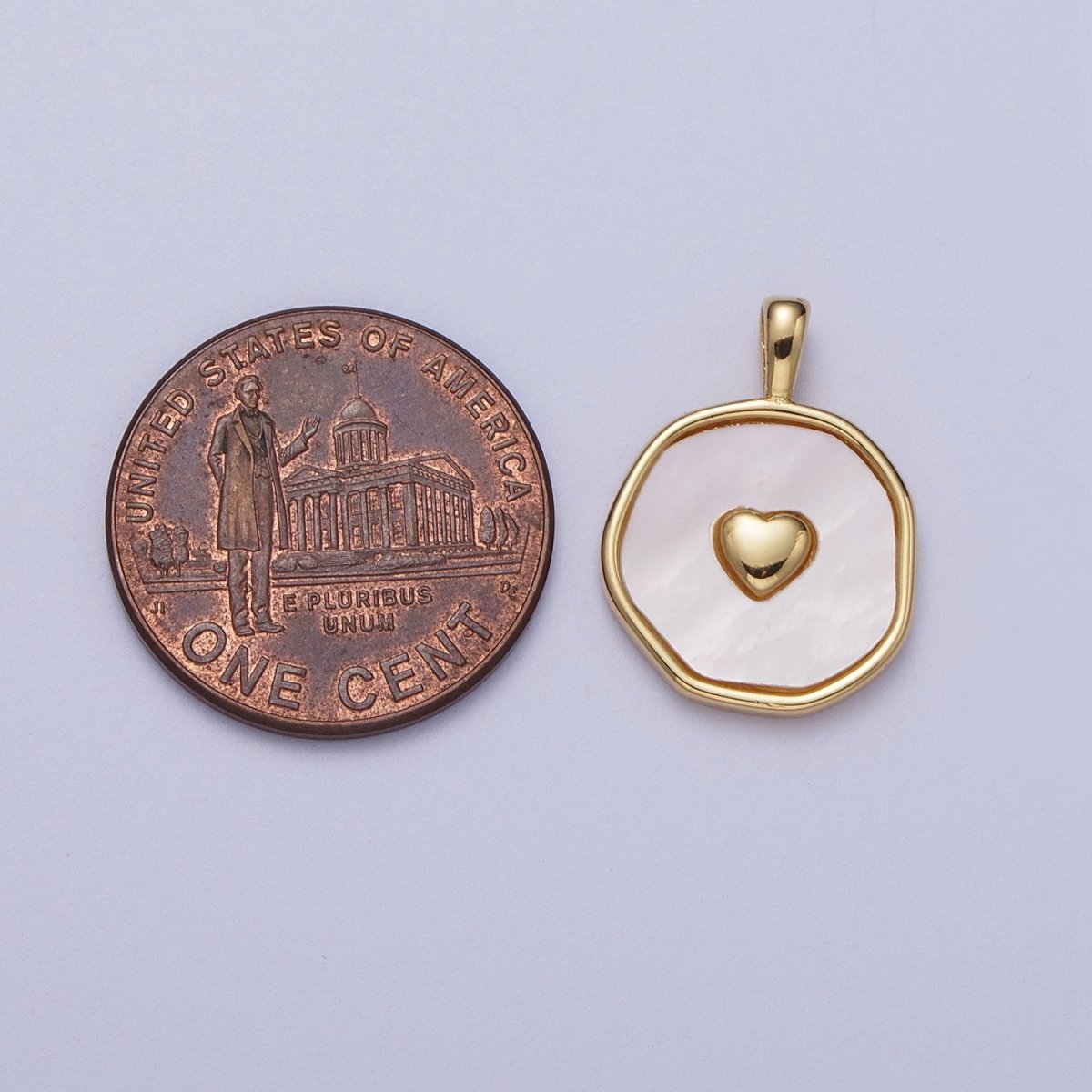 14K Gold Filled Heart Love Shell Pearl, Abalone Round Pendant I-430 I-546 - DLUXCA