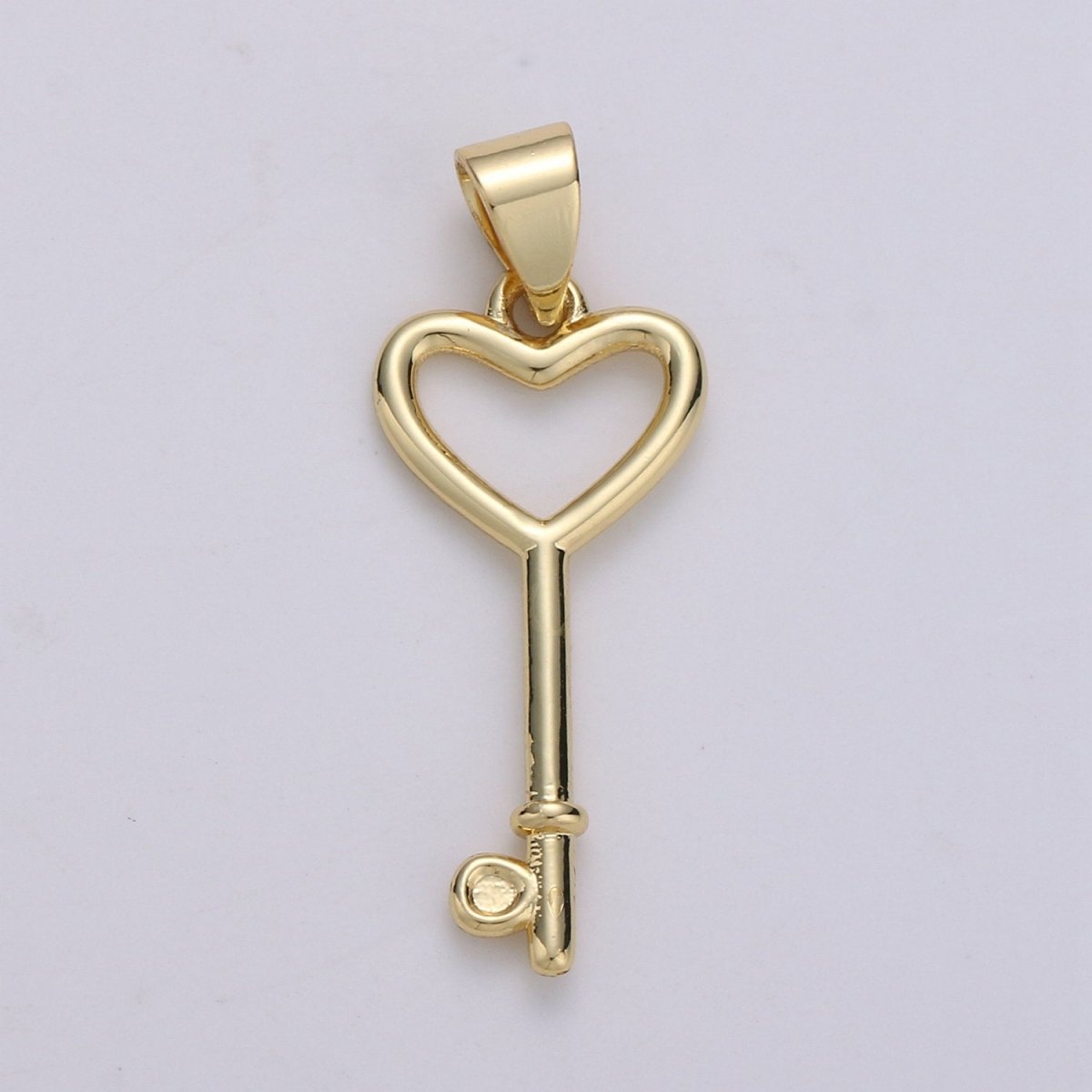 14k Gold Filled Key Pendant Charm, Dainty Heart Key Pendant Charm, Gold Filled Key Pendant, For DIY Jewelry Making Supply J-005 - DLUXCA