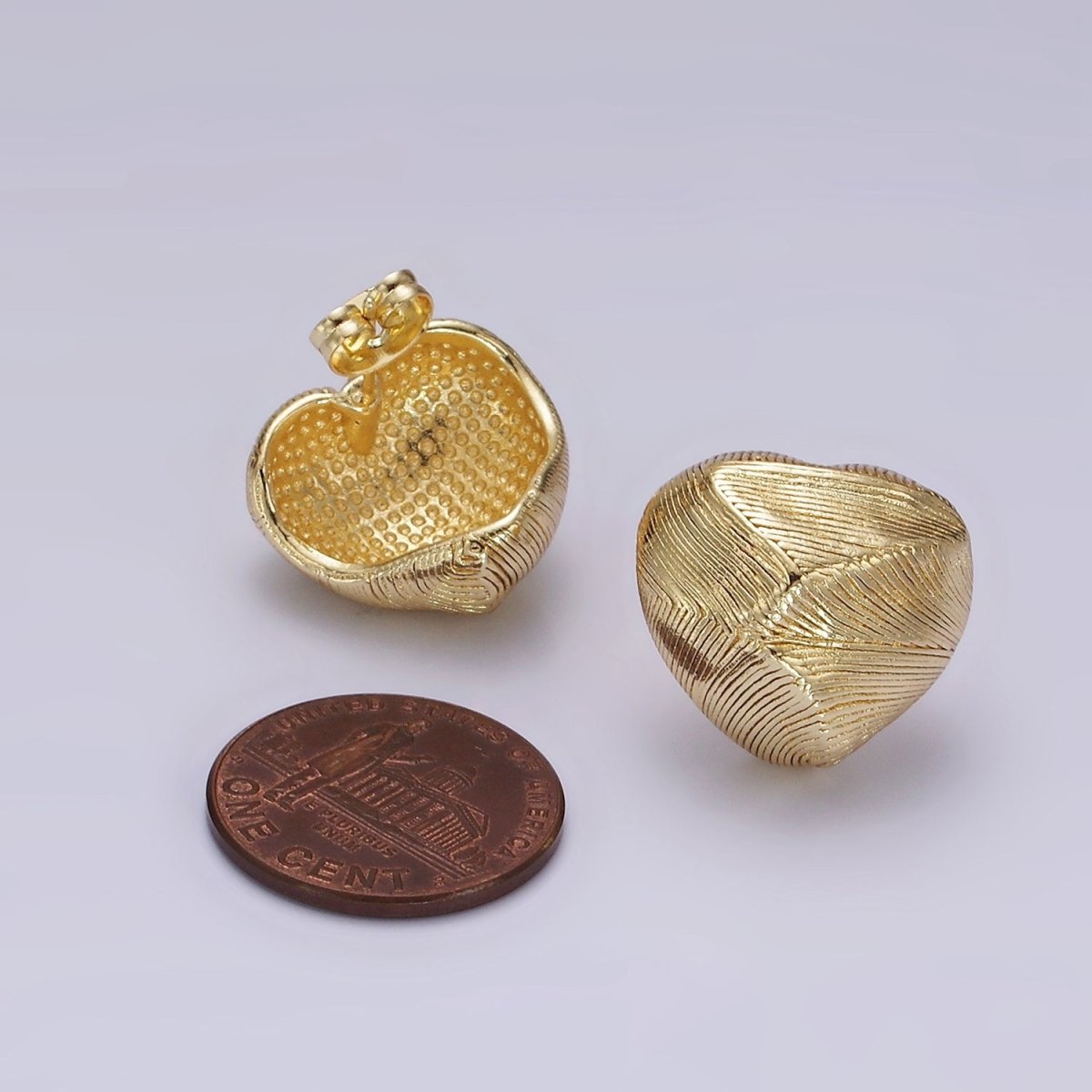 14K Gold Filled Lined Geometric Heart Dome C-Shaped Hoop Earrings | V458 - DLUXCA