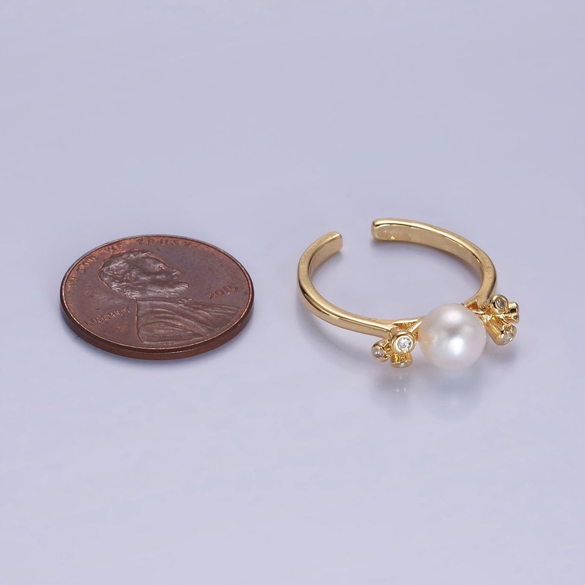 14K Gold Filled Shell Pearl Triple CZ Solitaire Ring | O1316 - DLUXCA