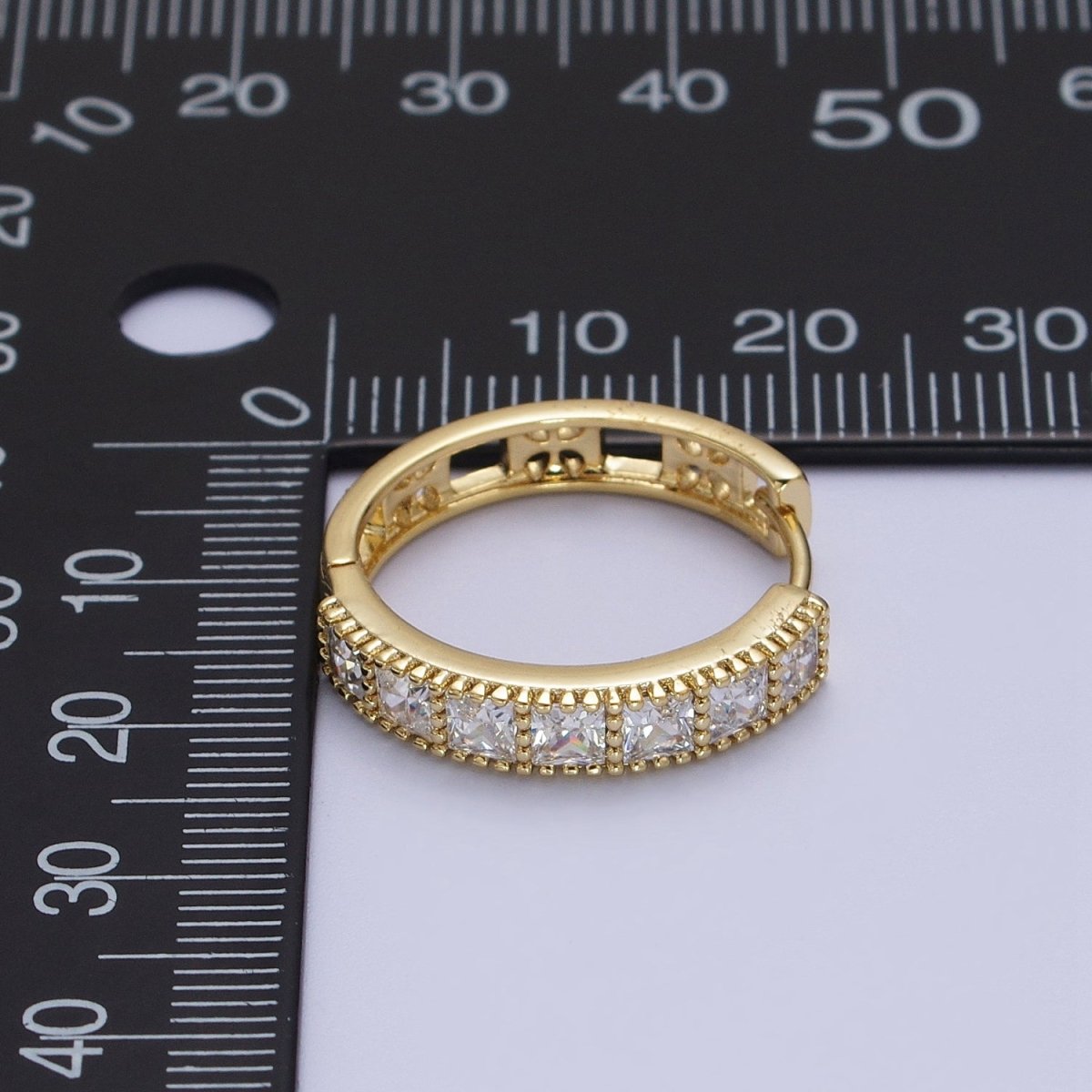 14K Gold Filled Square Baguette Lined 22mm Huggie Hoops Earrings | V-022 - DLUXCA