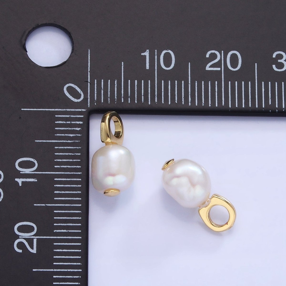 14K Gold Filled White Button Freshwater Pearl Drop Pendant | P1732 - DLUXCA