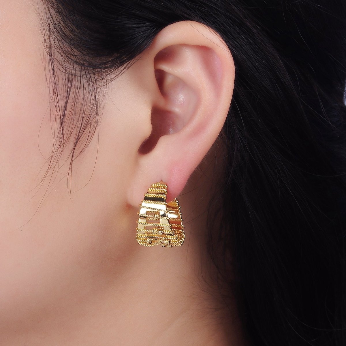 14K Gold Filled Wide Twisted Bead Wire Wrapped Open C-Shaped Hoop Earrings | AE687 - DLUXCA