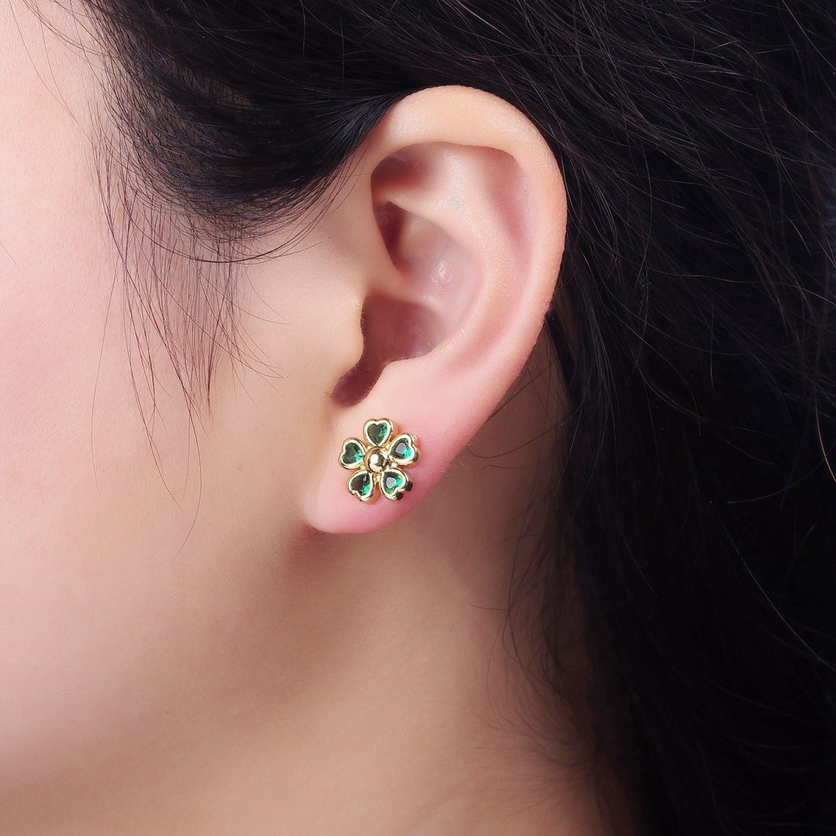 16K Gold Filled 11.5mm Clear, Green, Fuchsia Flower Heart Petal Stud Earrings in Gold & Silver | Y-904 ~ Y-909 - DLUXCA