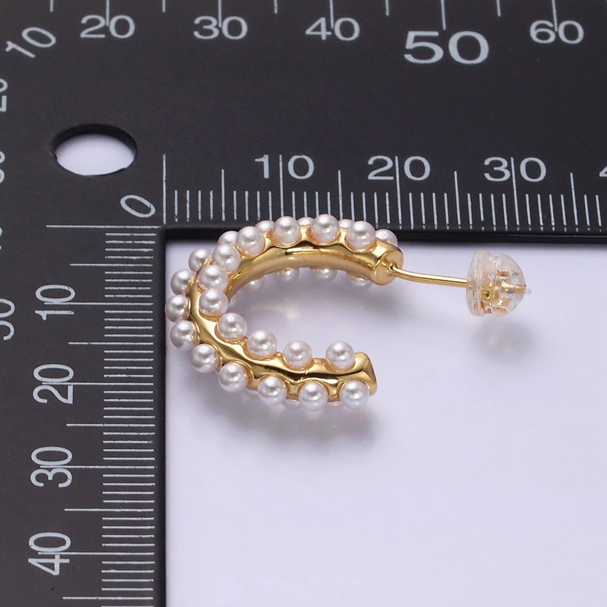 16K Gold Filled 20mm Pearl Lined J-Shaped Hoop Earrings in Gold & Silver | Y-839 Y-840 - DLUXCA