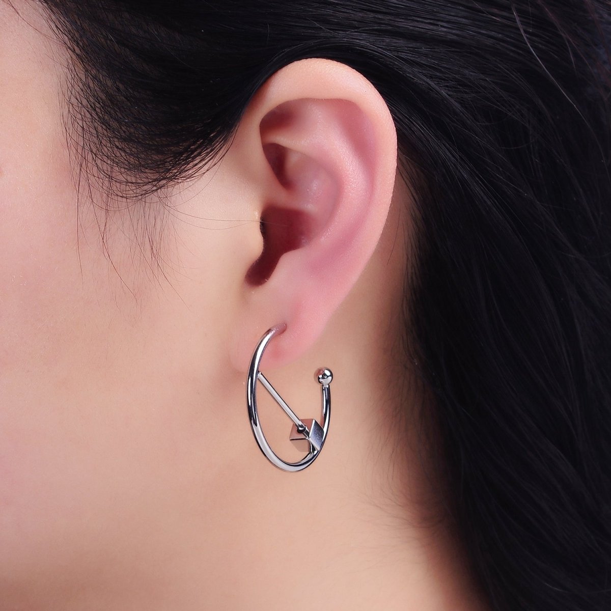 16K Gold Filled 30mm Block Bar Geometric C-Shaped Hoop Earrings in Gold & Silver | AD1345 AD1346 - DLUXCA