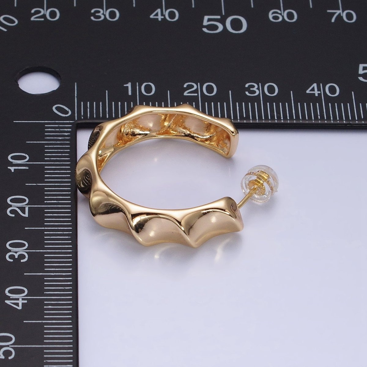 16K Gold Filled 30mm Curve Edged Geometric C-Shaped Hoop Earrings in Gold & Silver | AE025 AE026 - DLUXCA