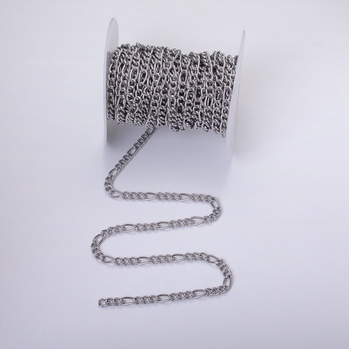 16K Gold Filled 5.3mm Figaro Unfinished Chain by Yard in Gold & Silver | ROLL-1233 ROLL-1234 Clearance Pricing - DLUXCA