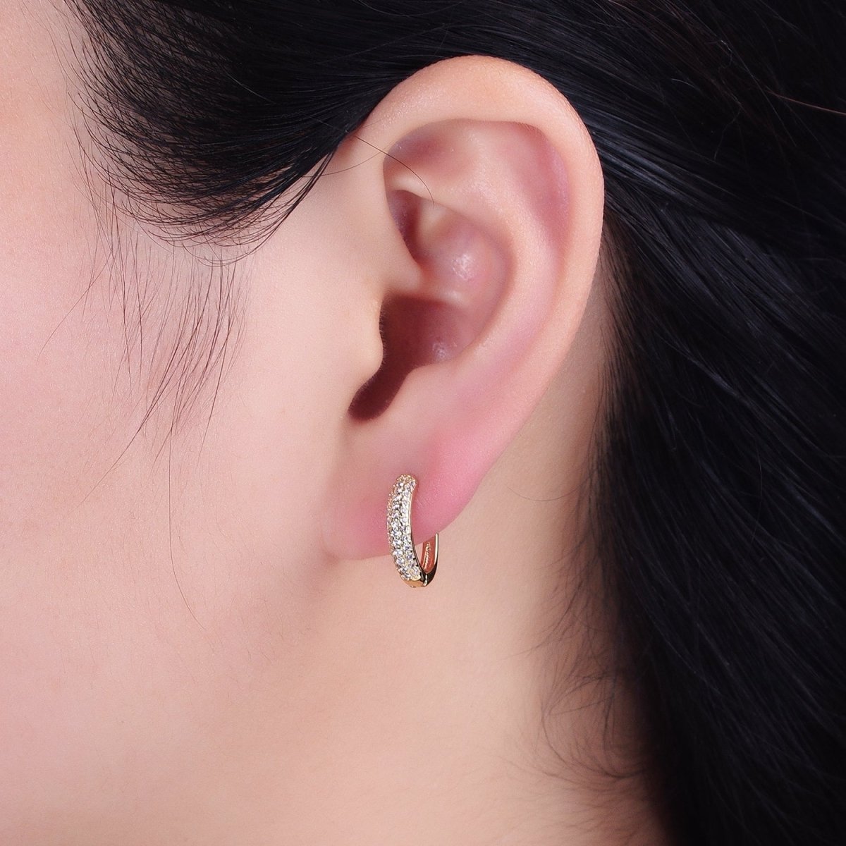 16K Gold Filled Micro Paved CZ 15mm Rounded Curved Oblong English Lock Earrings | AB957 - DLUXCA