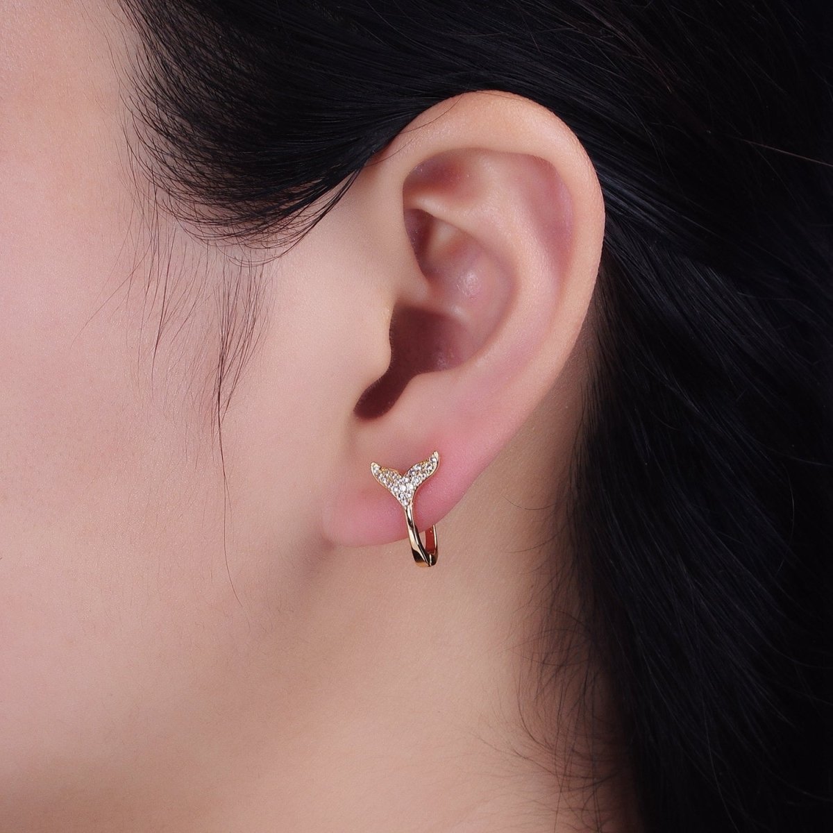 16K Gold Filled Micro Paved Ocean Tail 13mm English Lock Earrings in Gold & Silver | AB1491 AB1492 - DLUXCA