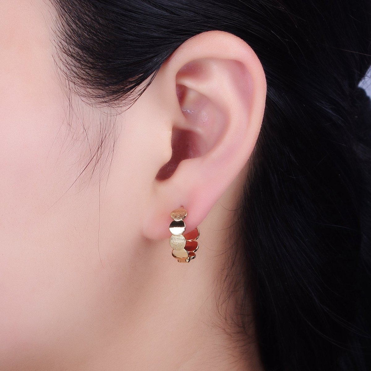 16K Gold Filled Round Textured Lined 15mm Wide Huggie Earrings in Gold & Silver | AB1465 AB1466 - DLUXCA