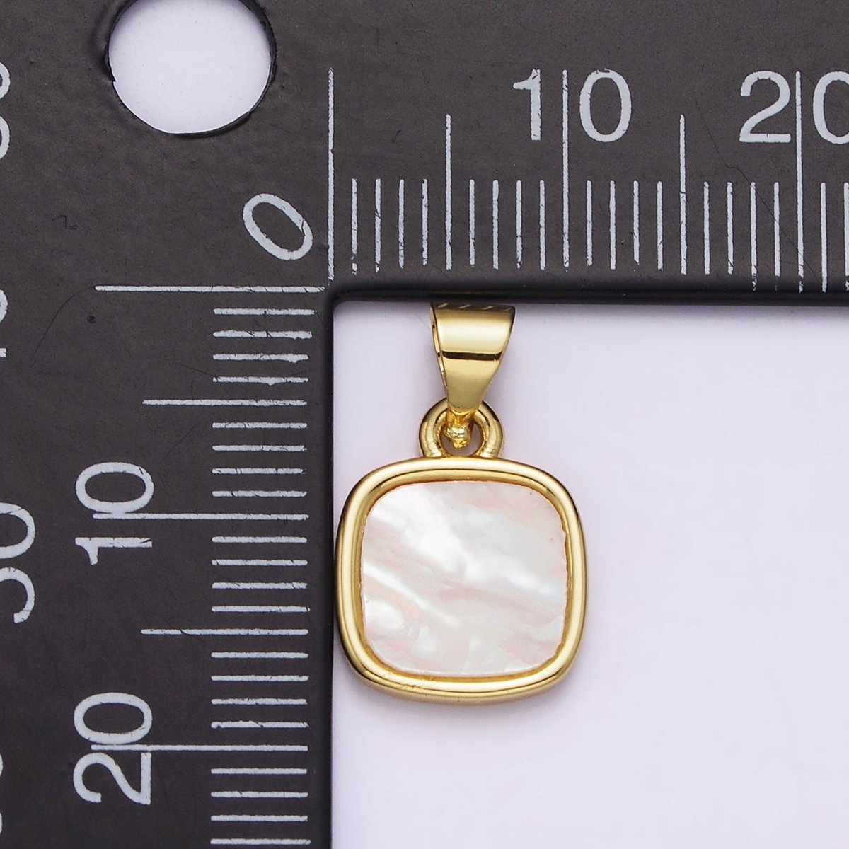 18K Gold Filled 17.5mm White Shell Pearl Square Pendant | AA-554 - DLUXCA