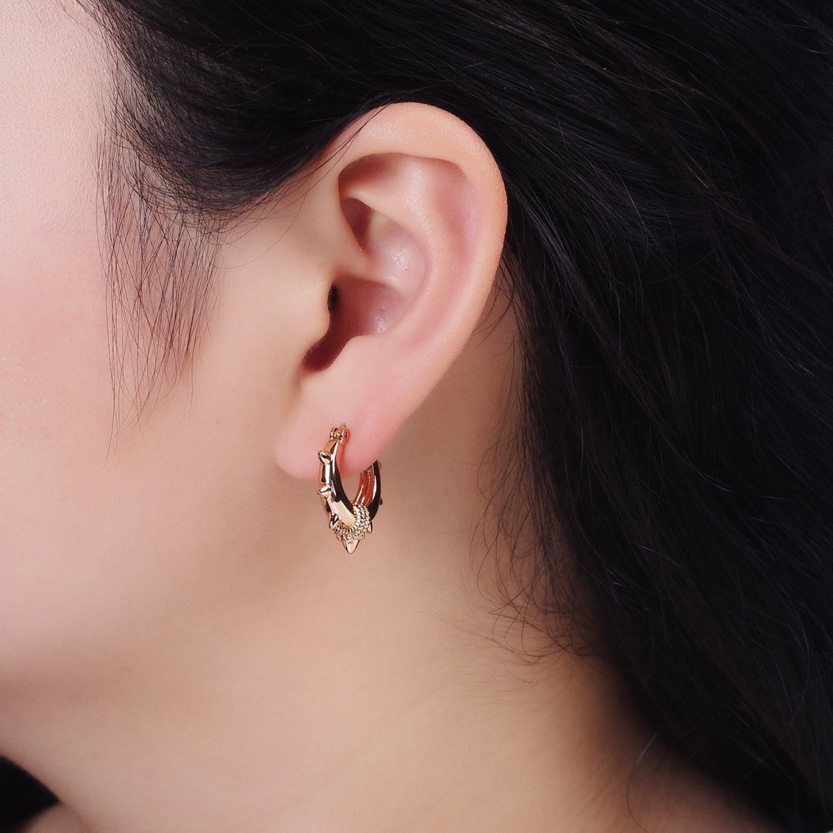 18K Gold Filled 20mm Spiked Braided French Lock Latch Hoop Earrings in Silver & Gold | AE812 AE813 - DLUXCA