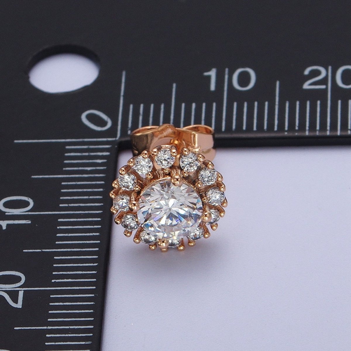 18K Gold Filled Green, Clear CZ 10.8mm Round Stud Earrings | V-003 Y-298 - DLUXCA