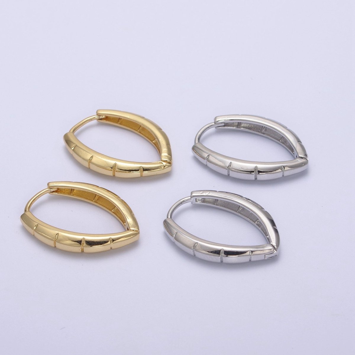 18K Gold Filled V Shaped Huggie Earrings For Wholesale Jewelry Supplies & Earring Findings T-274 - DLUXCA