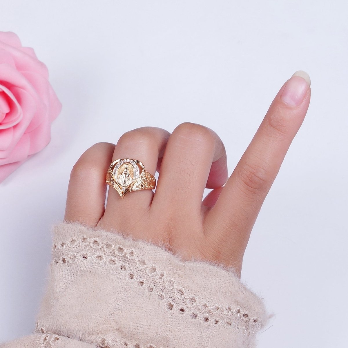 18K Gold Round Micro Paved CZ Lady Guadalupe Engraved Band Heart Ring | O-1992 - DLUXCA