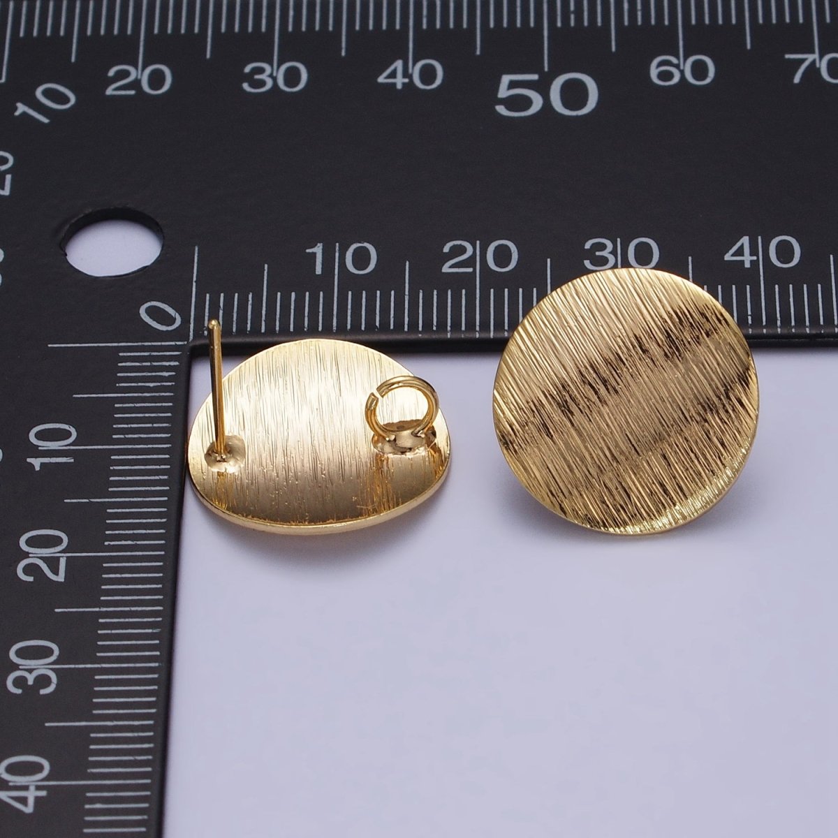 18mm Line-Textured Round Stud Open Loop Gold Earrings Supply | Z-080 - DLUXCA
