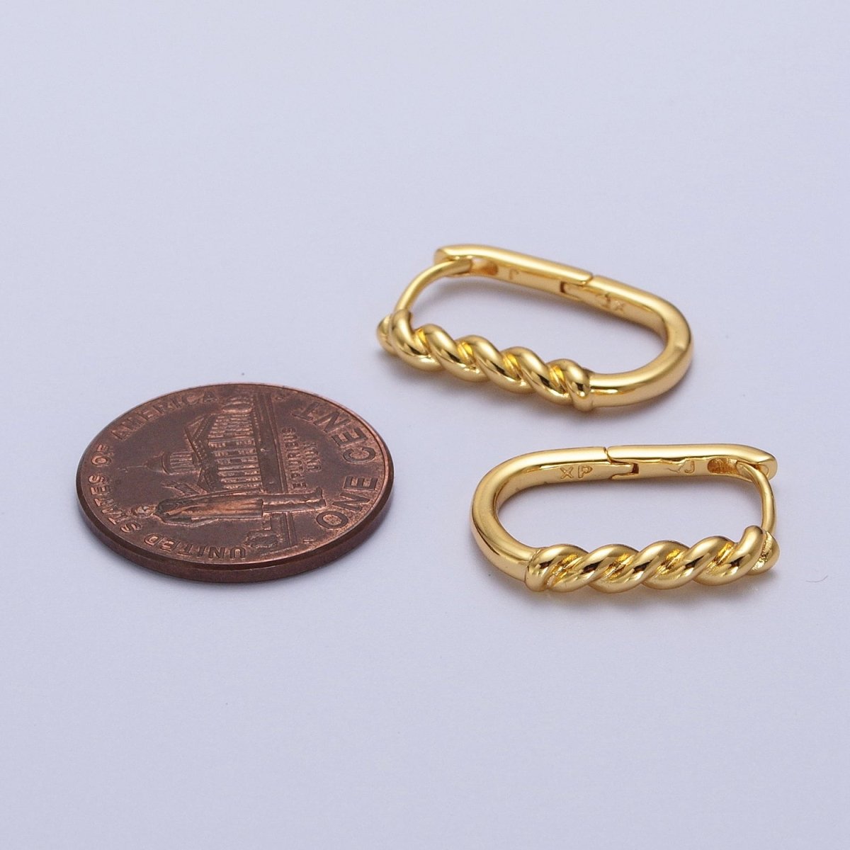 19mm Twisted Rope U-Shaped Oblong Gold Hoop Earrings | AB031 - DLUXCA