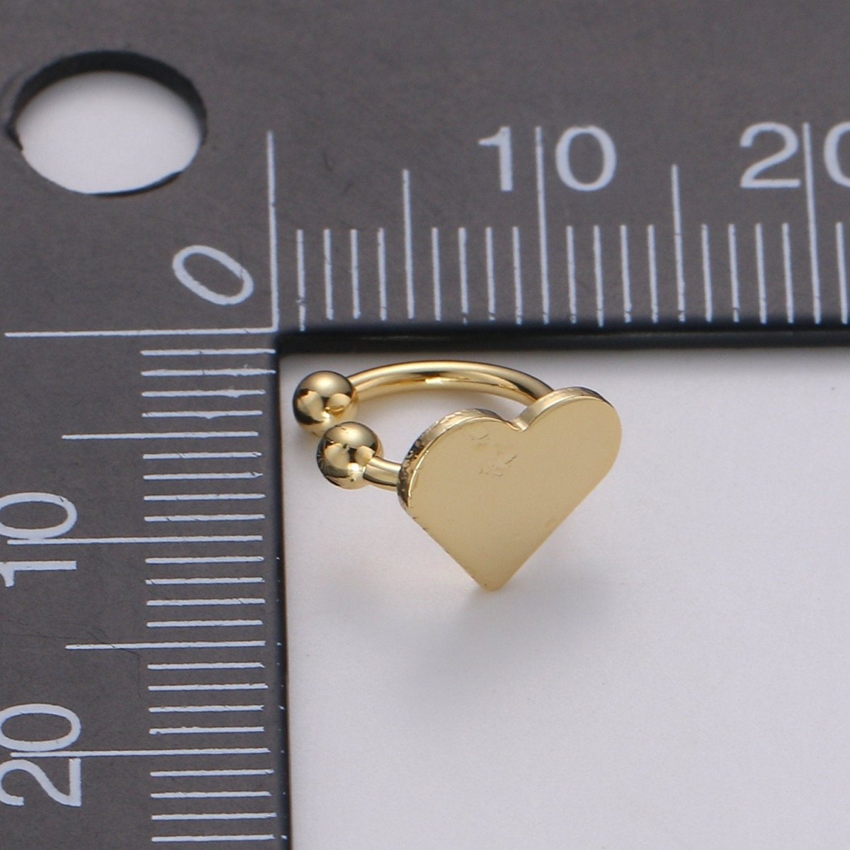 1x Left Gold Ear cuff, No piercing ear cuff, Fake piercing, Ear cuff, Helix no piercing hoop, heart ear cuff, Love earring, ear cuff, AI-137 - DLUXCA