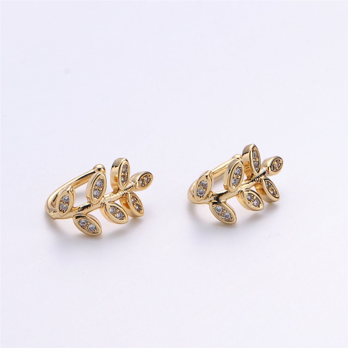 アクセサリー GARNI Vine Pattern Ear Cuff - L - GOLD アクセサリー GARNI Vine Pattern Ear Cuff - L - GOLD Vine