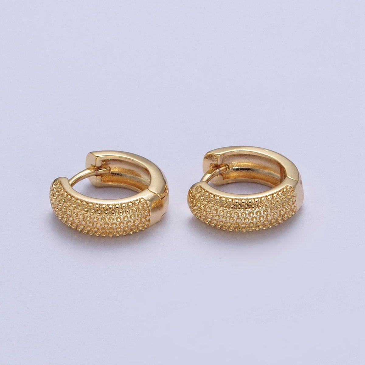 24K Gold Filled 14mm Textured Beaded Huggie Hoop Earrings T-186 - DLUXCA