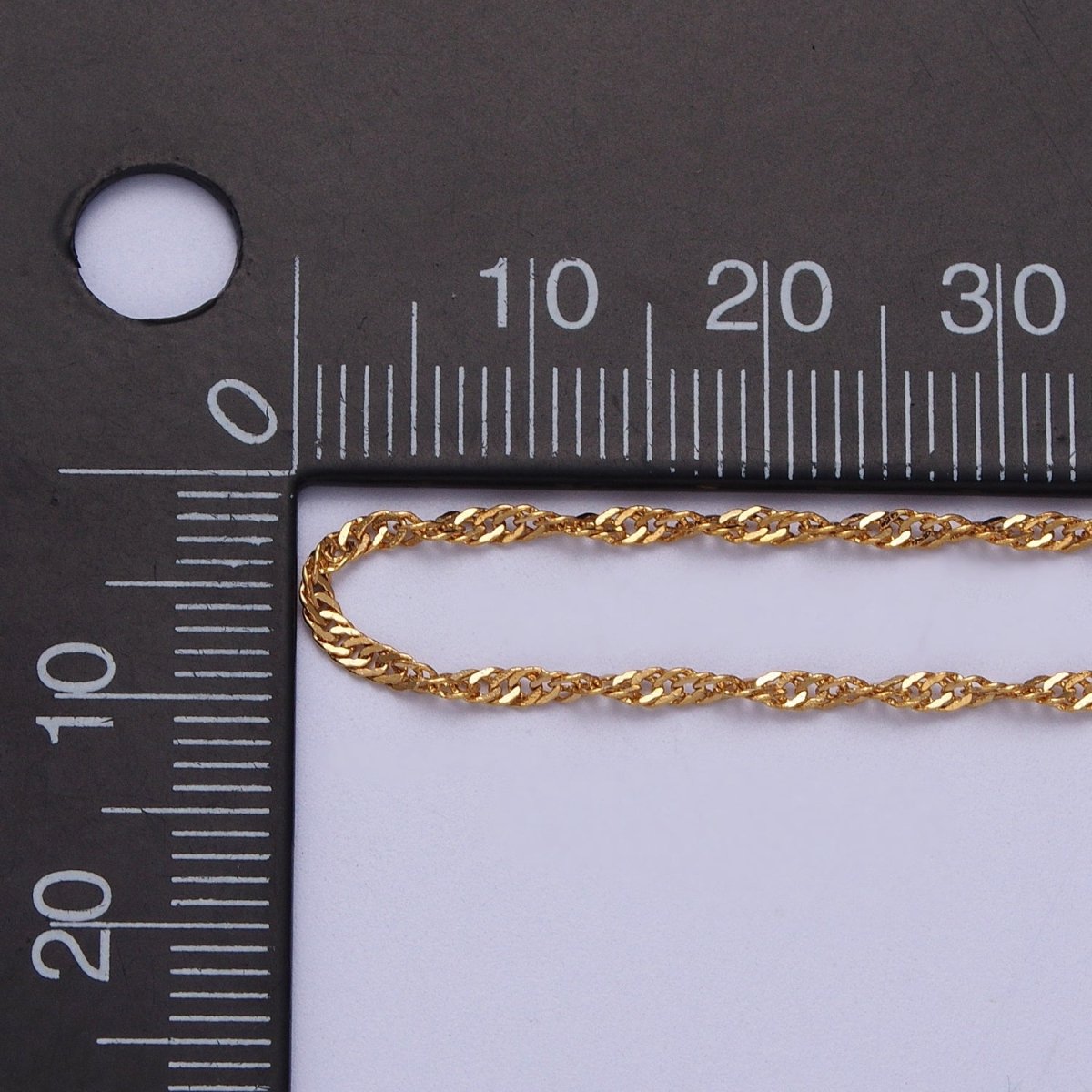 24K Gold Filled 2.5mm Width Singapore Twist Unfinished Chain in Gold & Silver | ROLL-901, ROLL-902 Clearance Pricing - DLUXCA