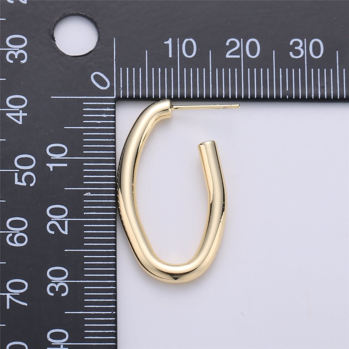 24K Gold Filled 30mm Abstract Band Oblong J-Shaped Hoop Earrings | K232 - DLUXCA