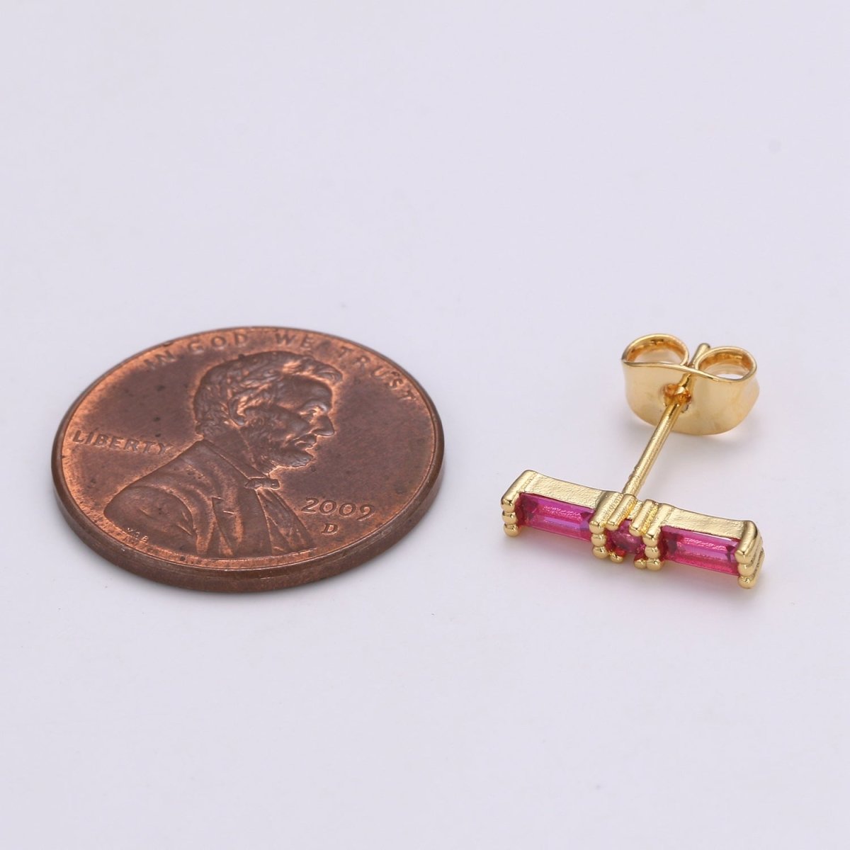 24K Gold Filled Blue / Fuchsia Baguette CZ Stud Earrings | Q-498 Q-499 - DLUXCA