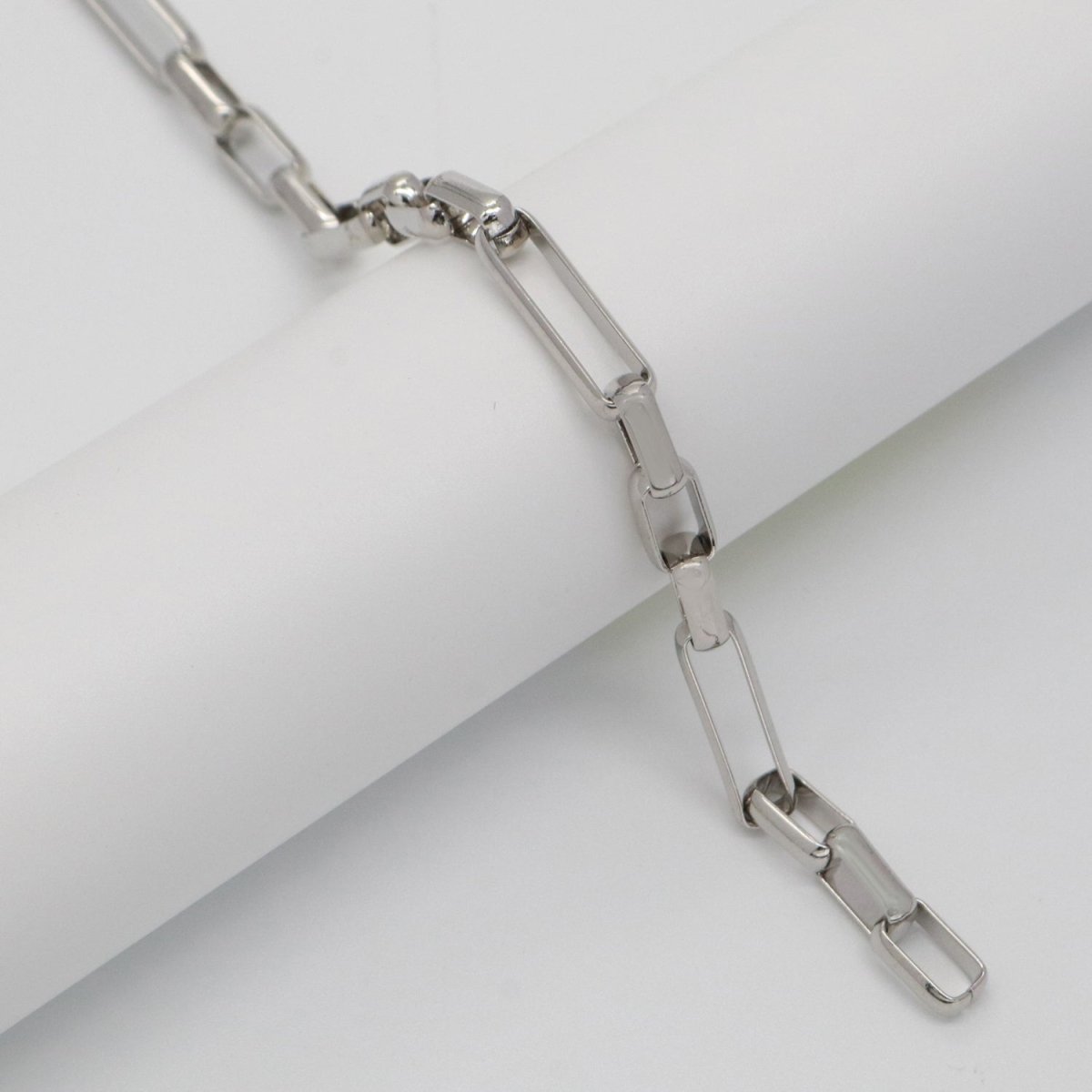 24K Gold Filled Bold Gold Shiny Square Paperclip Chain by Yard, Link Cable Rolo Elongate Chain, Wholesale bulk Roll Chain Jewelry Making| ROLL-559 ROLL-560 Clearance Pricing - DLUXCA