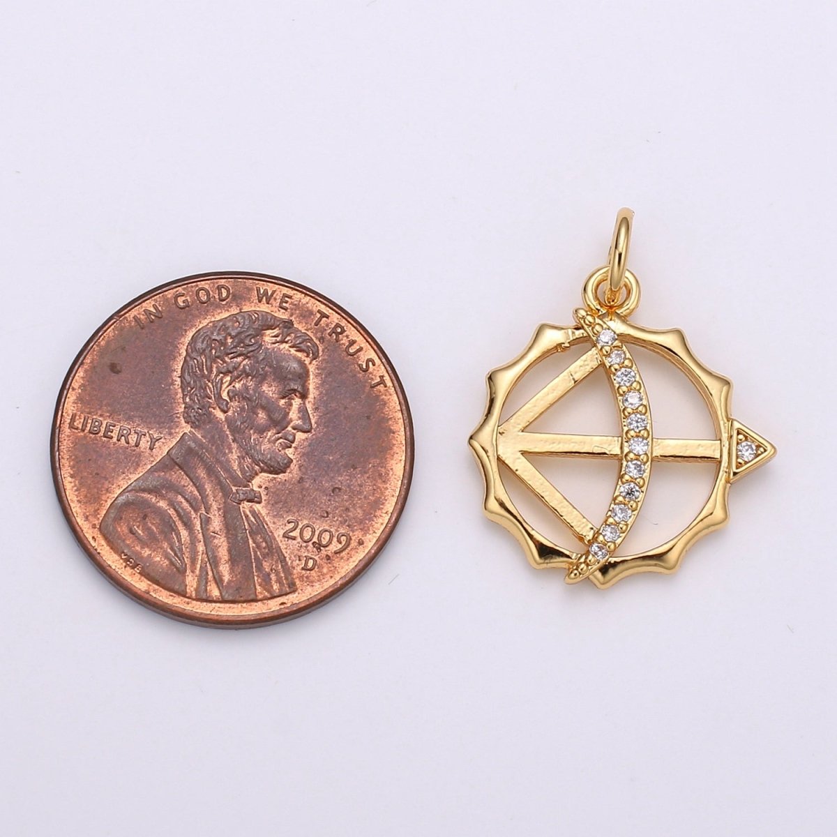 24K Gold Filled Bow and Arrow Charm D-904 - DLUXCA