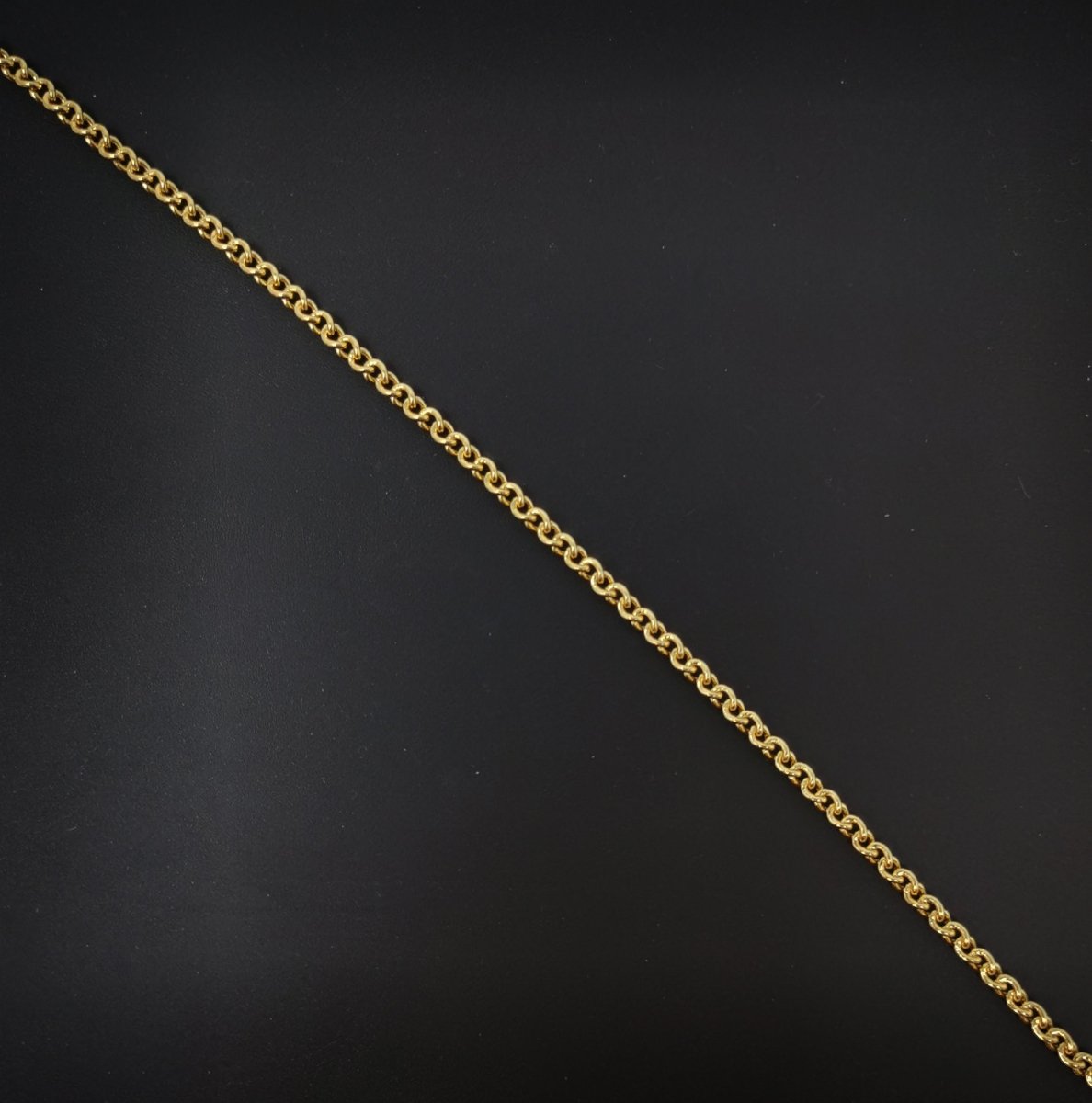 24K Gold Filled Cable Chain by Yard, Gold Filled Cable Chain by Yard, Wholesale Bulk Roll Chain for Jewelry Making | ROLL-100 Clearance Pricing - DLUXCA