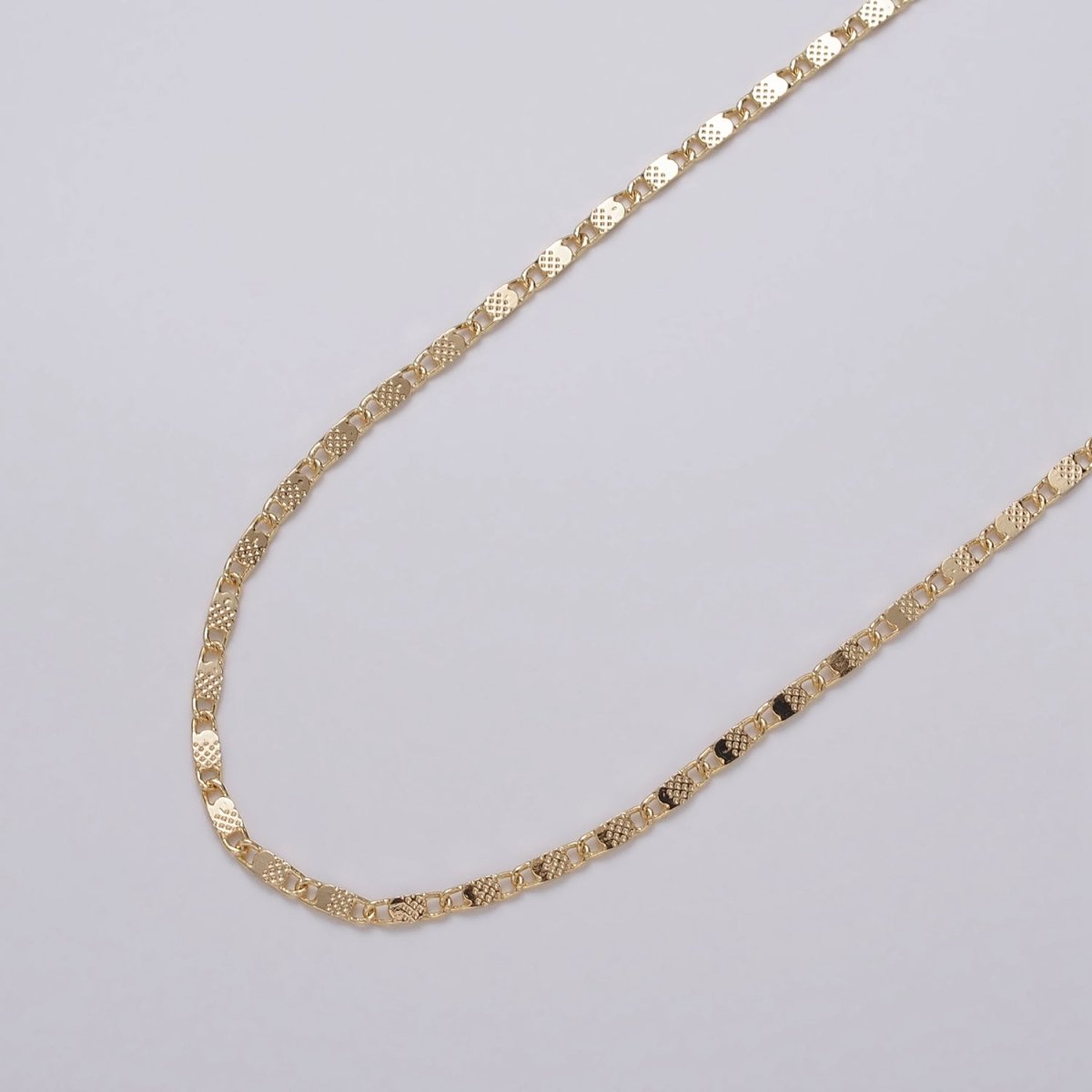 24K Gold Filled Dainty 2.2mm Scroll Dotted Flat Link Unfinished Chain by Yard | ROLL-1031 Clearance Pricing - DLUXCA