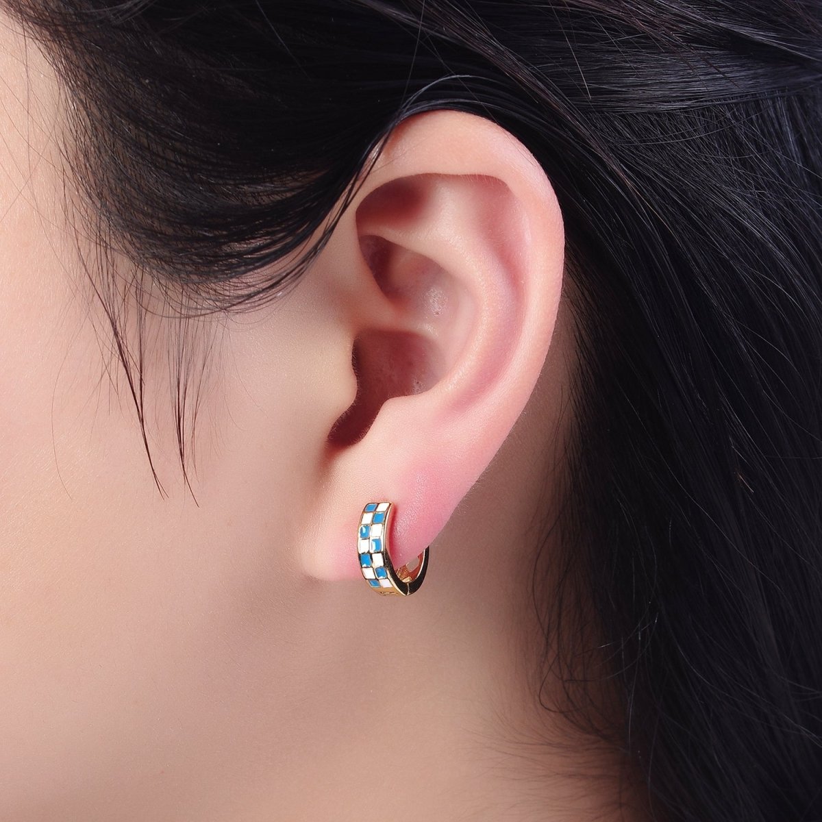 24K Gold Filled Enamel Checker Hoops Earring Retro Gold Huggie Earrings V131 V132 - DLUXCA