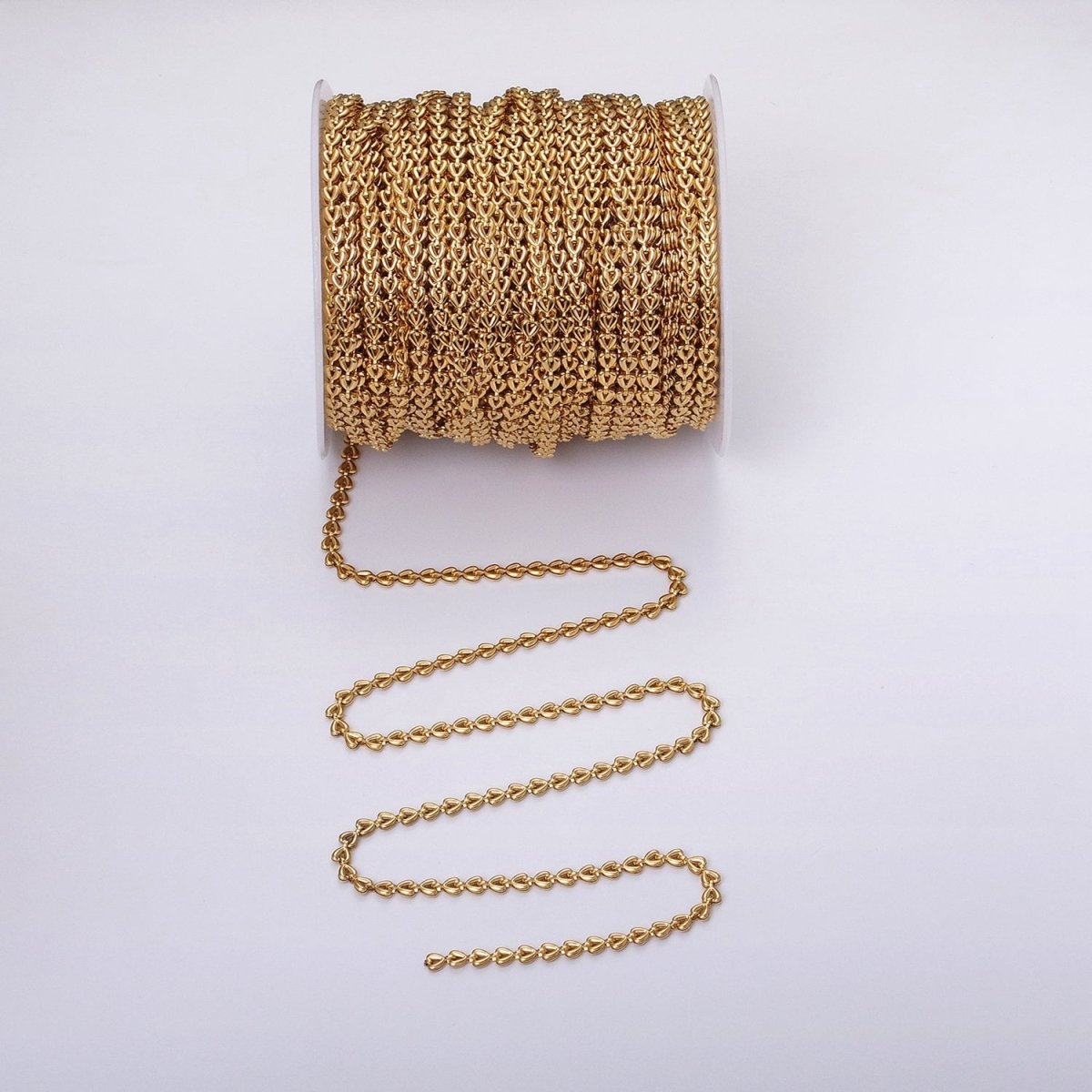 24k Gold Filled Heart Cable Chain Link Unfinished Yard Chain in Gold & Silver | ROLL-1323 Clearance Pricing - DLUXCA