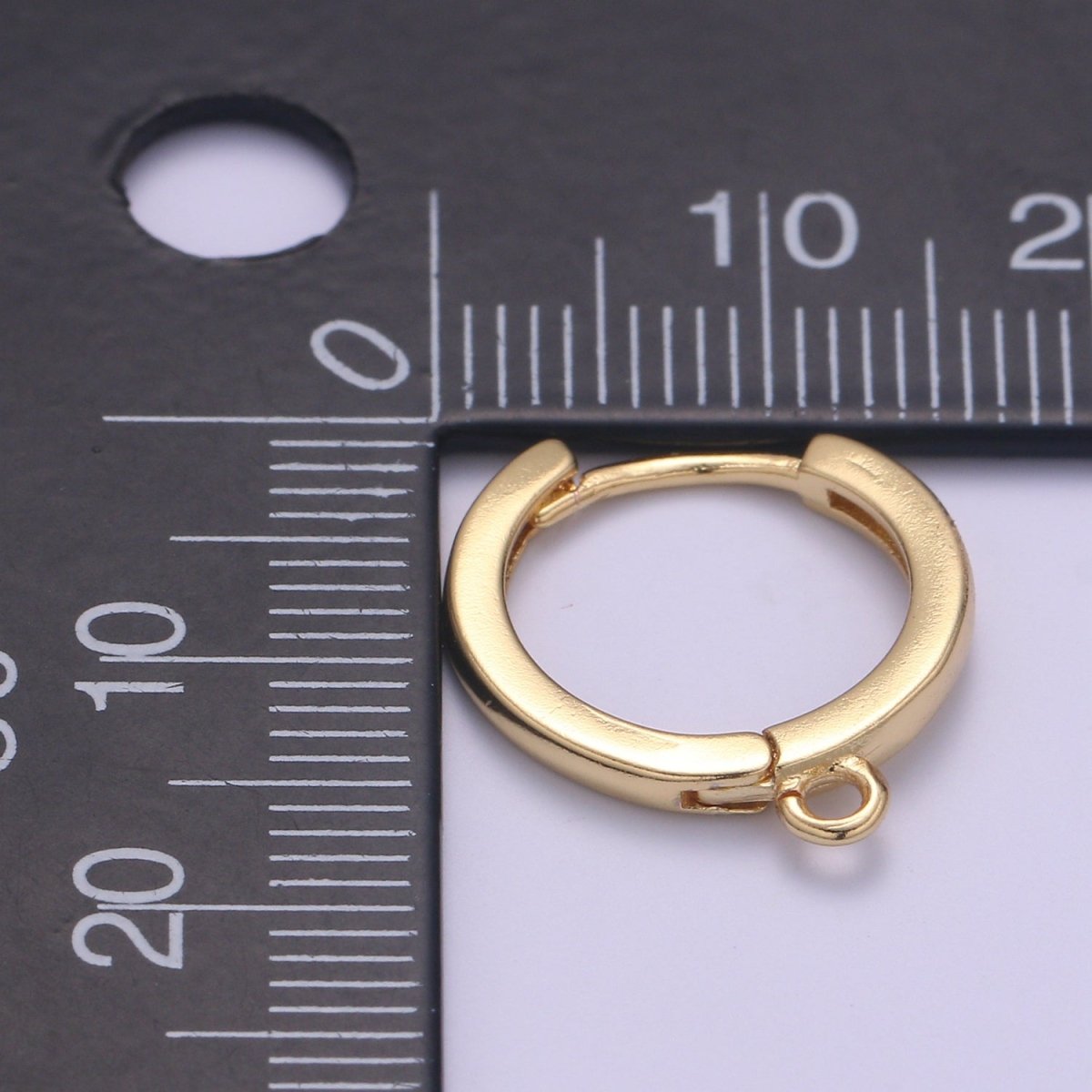 24K Gold Filled Huggies Open Loop Earrings L-226 - DLUXCA