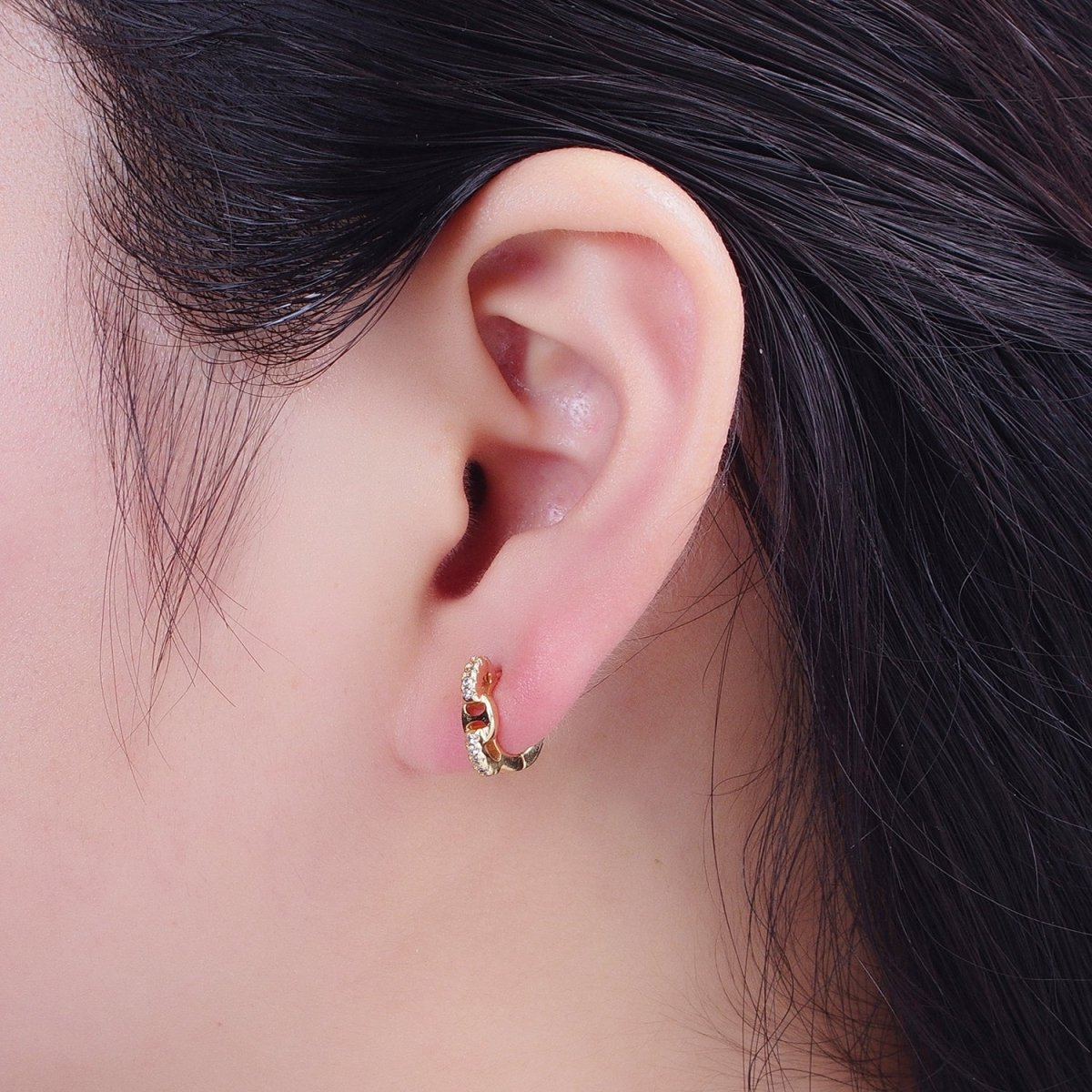 24K Gold Filled Micro Pave Chain Link Huggie Hoop Earrings T-035 - DLUXCA