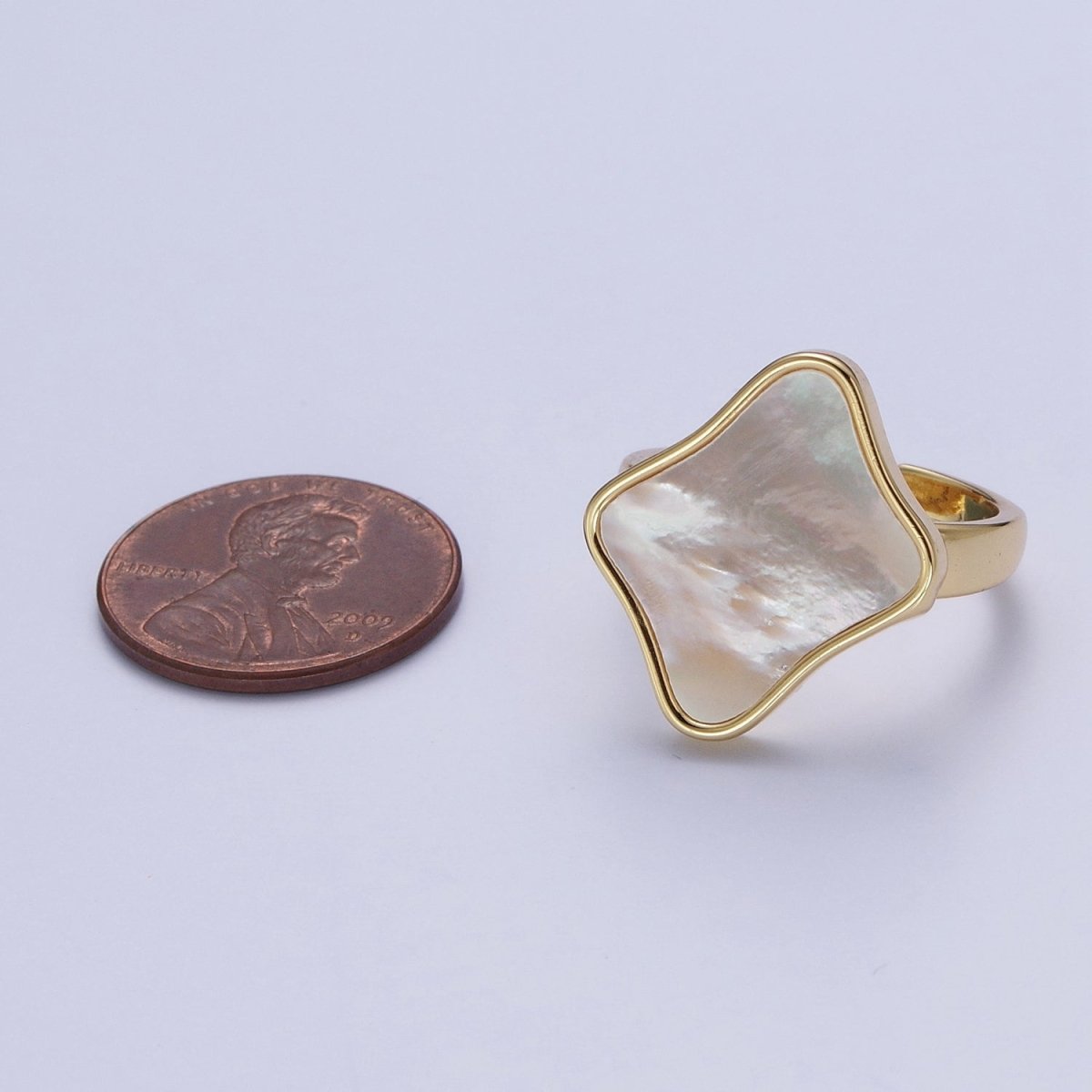 24K Gold Filled Pearl Shell Abstract Rhombus Quatrefoil Adjustable Gold Ring | X-570 - DLUXCA